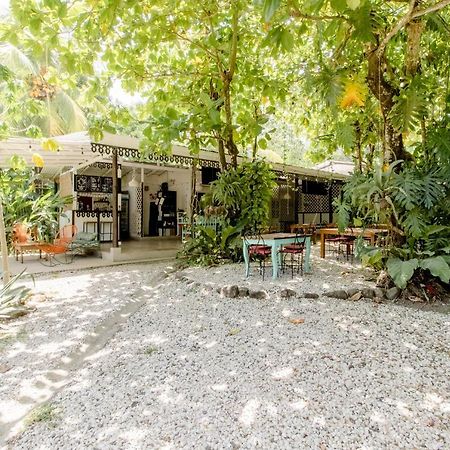 Bajo El Arbol B&B Playa Santa Teresa  Екстериор снимка